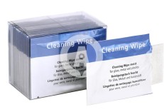 Cleaning Wipe: in tear-open pouch